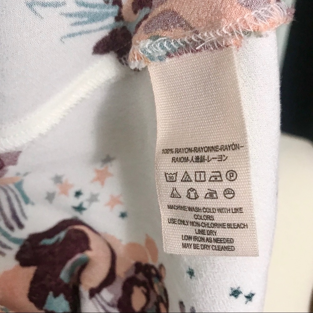 Free People Back to the Basics Floral Top in Ivory - Picture 6 of 6